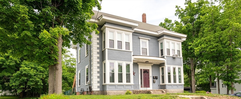 21 Pleasant Street Merrimac, MA 01860 - Photo 2 of 40