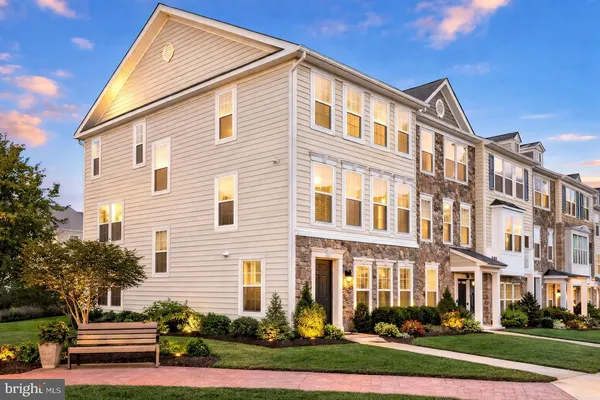 $869,000 | 43450 Sweet Brandy Terrace, Ashburn, VA 20147