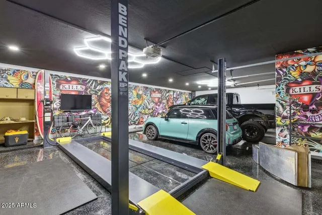 $10,000 | 3452 East Jaeger Circle, Mesa, AZ 85213