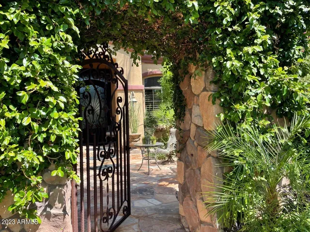 $10,000 | 3452 East Jaeger Circle, Mesa, AZ 85213