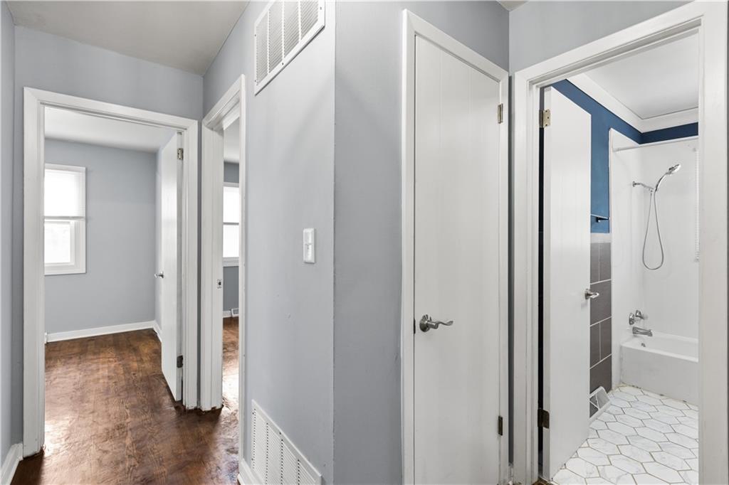 6206 Northeast Antioch Road Kansas City, MO 64118 - Photo 14 of 34