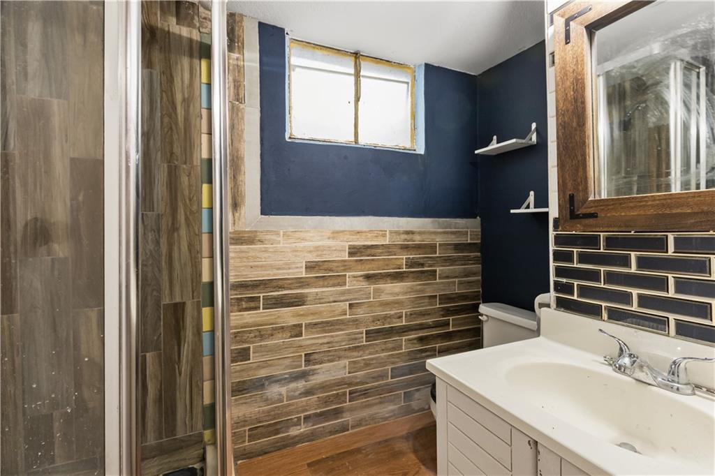 6206 Northeast Antioch Road Kansas City, MO 64118 - Photo 20 of 34