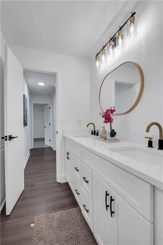 $560,000 | 4300 Inverness Court Northeast, Roswell, GA 30075