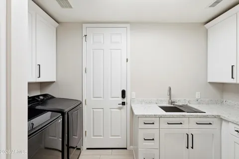 $1,175,000 | 22831 North 53rd Street, Phoenix, AZ 85054