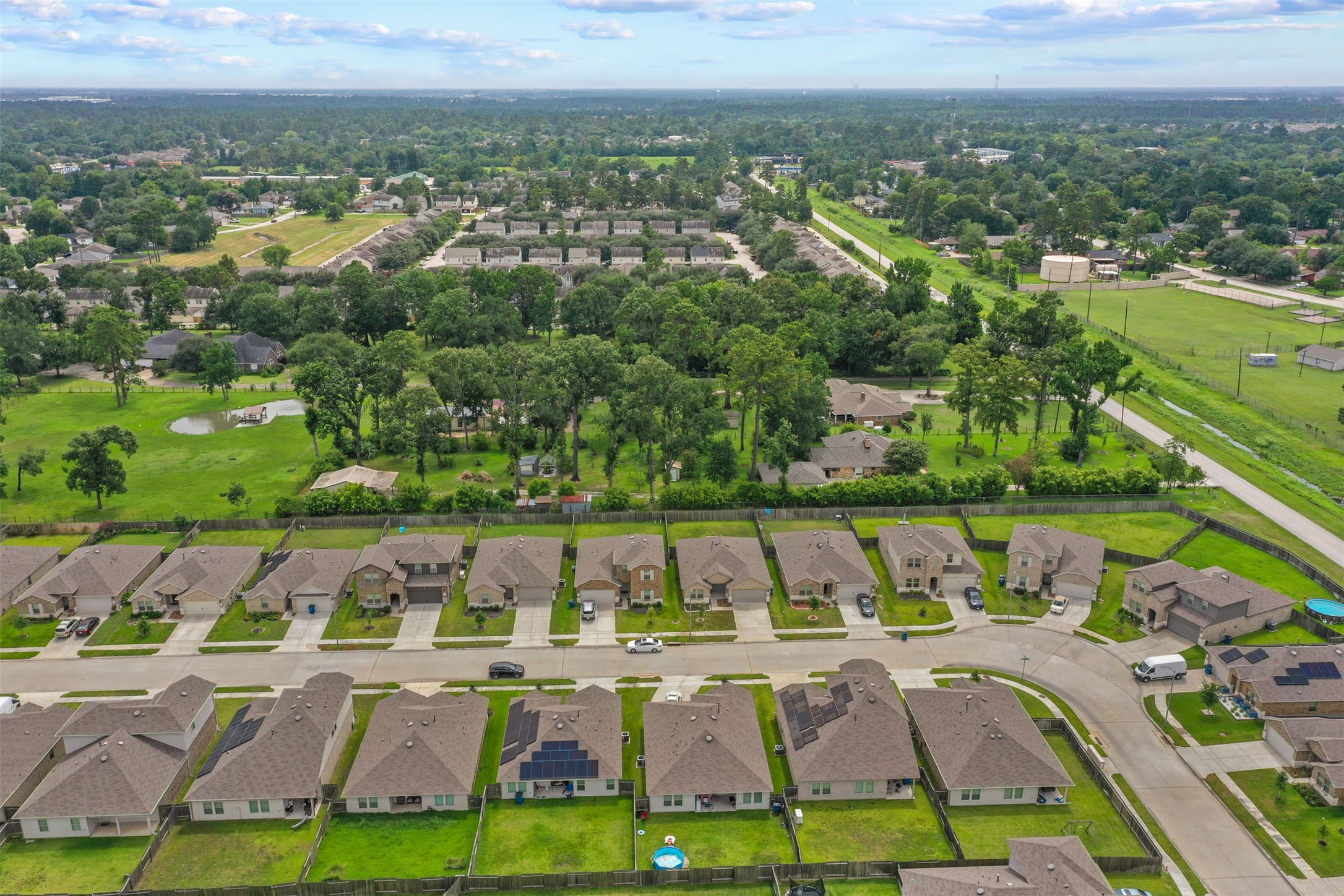 23711 Blodgett Peak Trail Spring, TX 77373 - Photo 27 of 32 a view of a city
