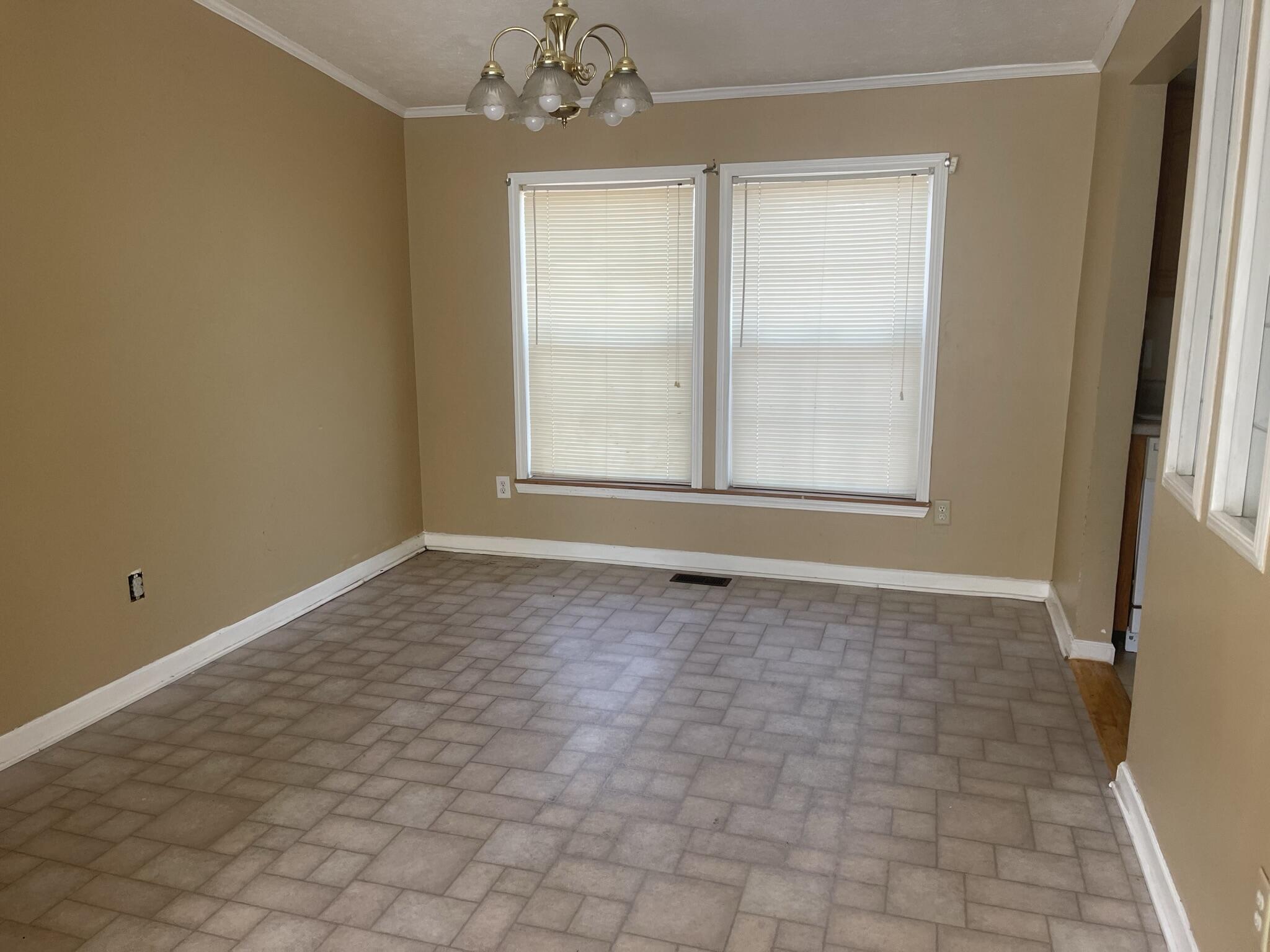 511 Thurgood Road Goose Creek, SC 29445 - Photo 5 of 17 Dining