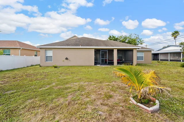 $447,971 | 4215 Southwest Bachman Street, Port St. Lucie, FL 34953