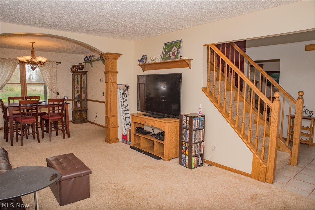 3810 Dawley Road Ravenna, OH 44266 - Photo 2 of 35 1st Floor = View from Family Room to Dining Room & Foyer