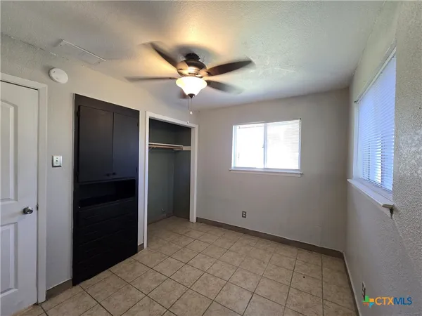 $800 | 212 East Valley Road, Harker Heights, TX 76548