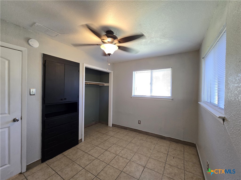 212 East Valley Road Harker Heights, TX 76548 - Photo 5 of 17