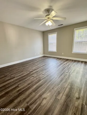 $1,400 | 1136 Nicklaus Drive, Unit B, Greenville, NC 27834