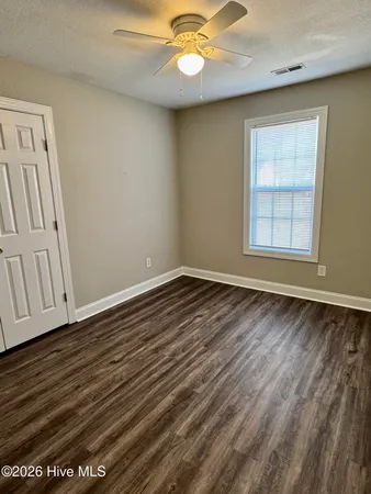 $1,400 | 1136 Nicklaus Drive, Unit B, Greenville, NC 27834