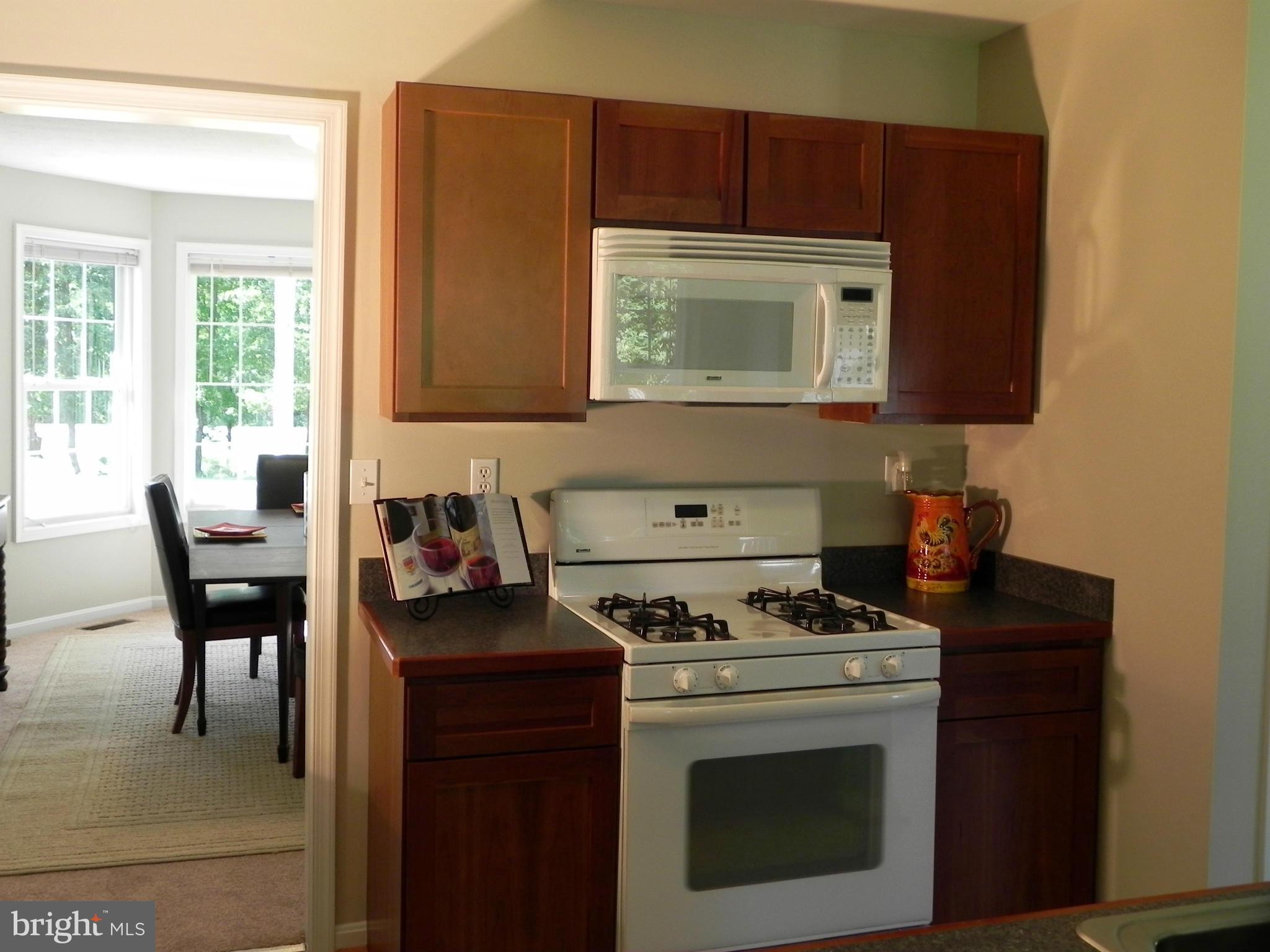 46255 Rue Purchase Road Lexington Park, MD 20653 - Photo 5 of 29 Kitchen
