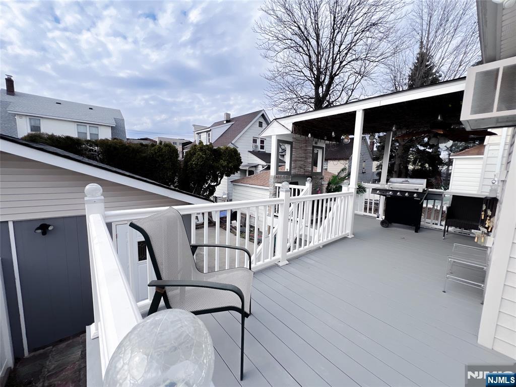 79 Shaler Avenue Fairview, NJ 07022 - Photo 18 of 34