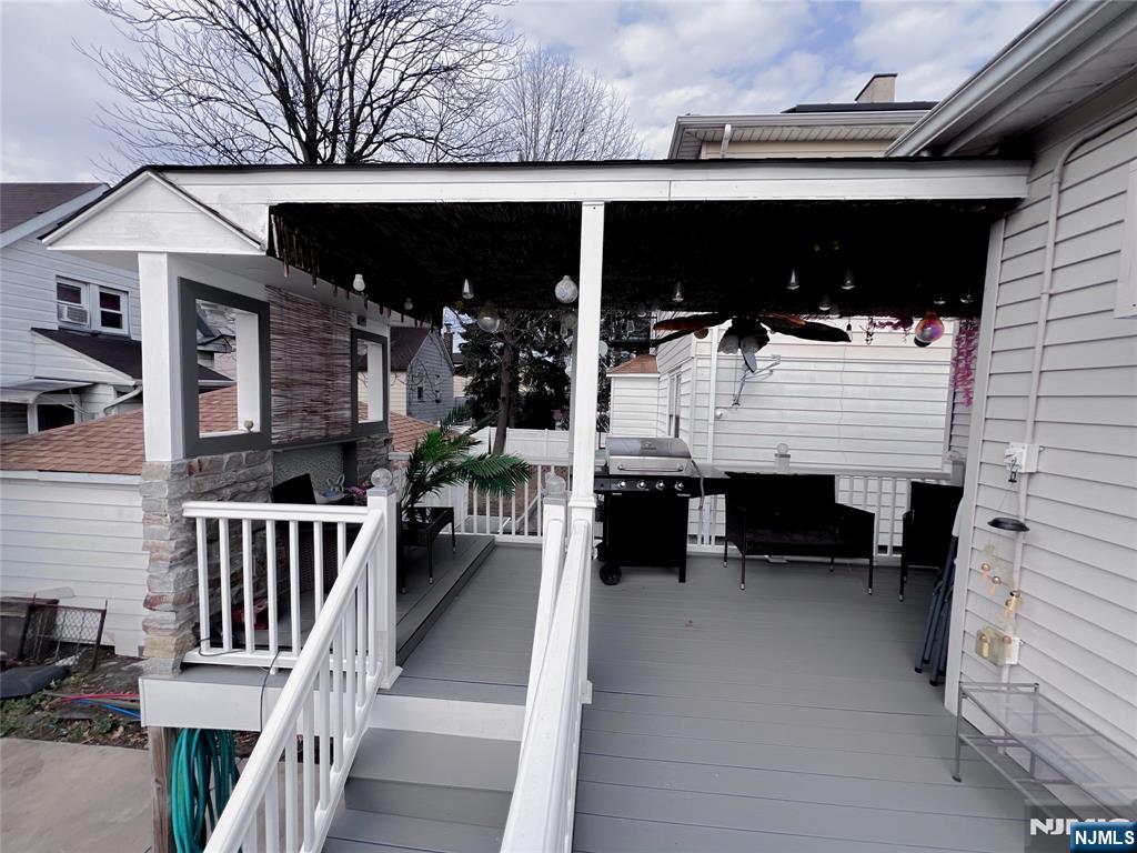 79 Shaler Avenue Fairview, NJ 07022 - Photo 19 of 34