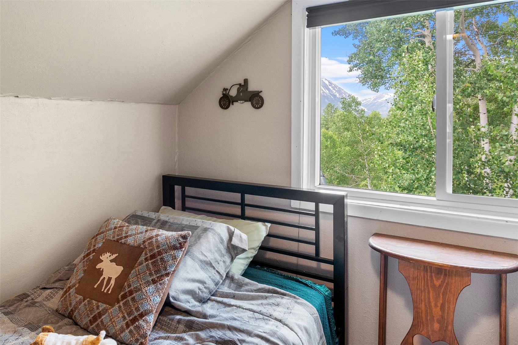 473 J Road Silverthorne, CO 80498 - Photo 20 of 38 Gallery Image 20