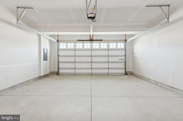 a view of a garage