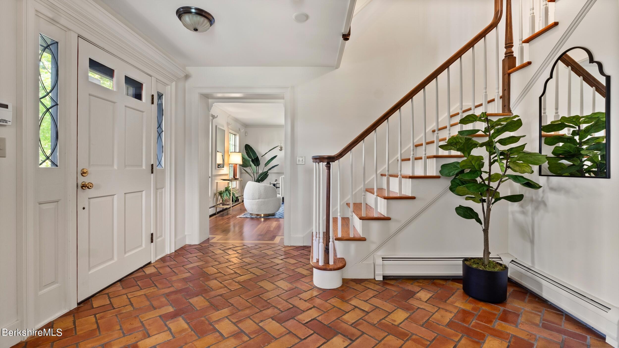 300 Alcott Road Great Barrington, MA 01230 - Photo 9 of 65 LRDSC09881