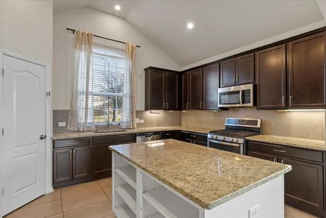 $2,500 | 3616 Brean Down Road, Pflugerville, TX 78660