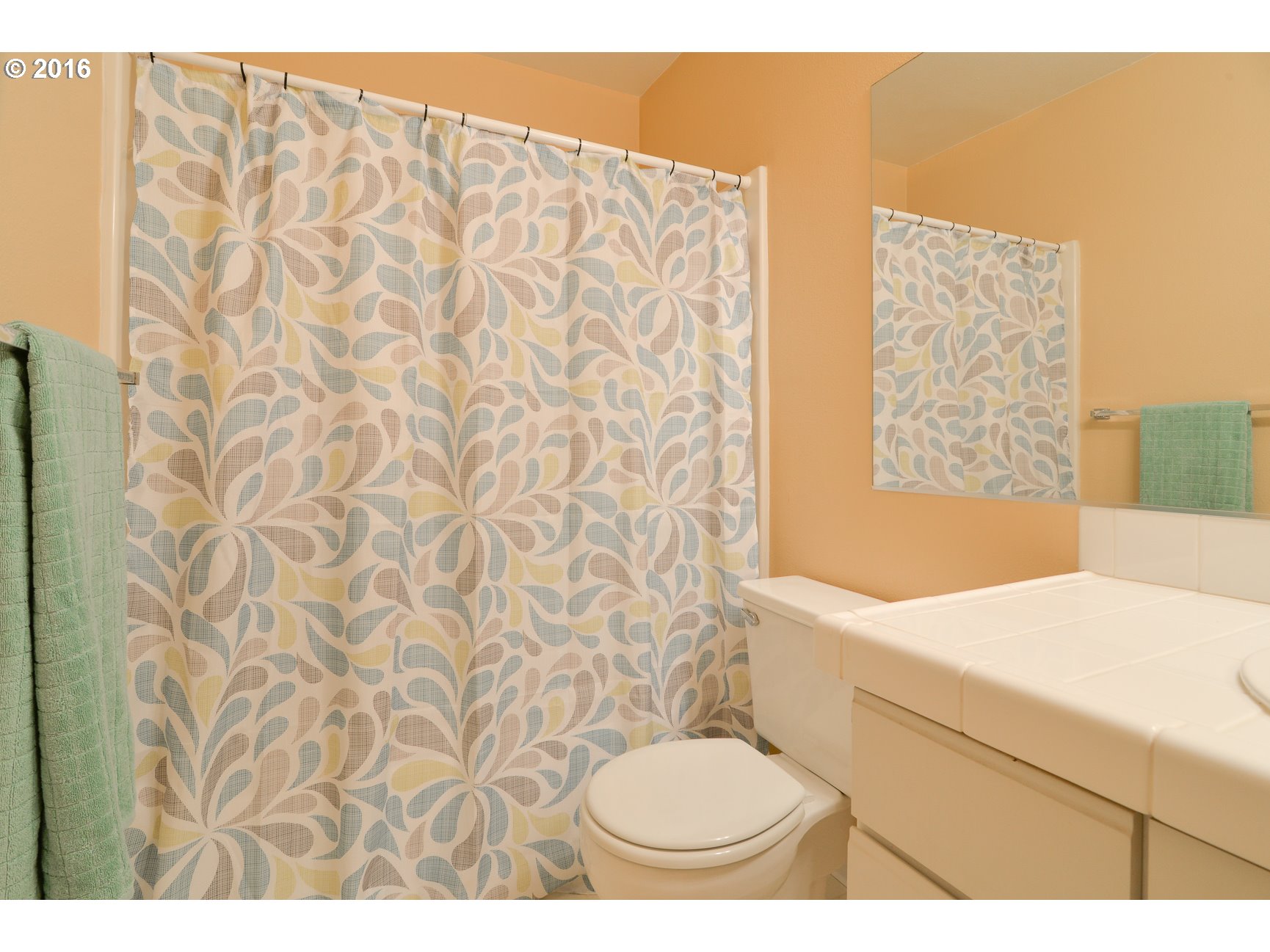 86 Kingsgate Road, Unit G103 Lake Oswego, OR 97035 - Photo 12 of 22 Gallery Image 12