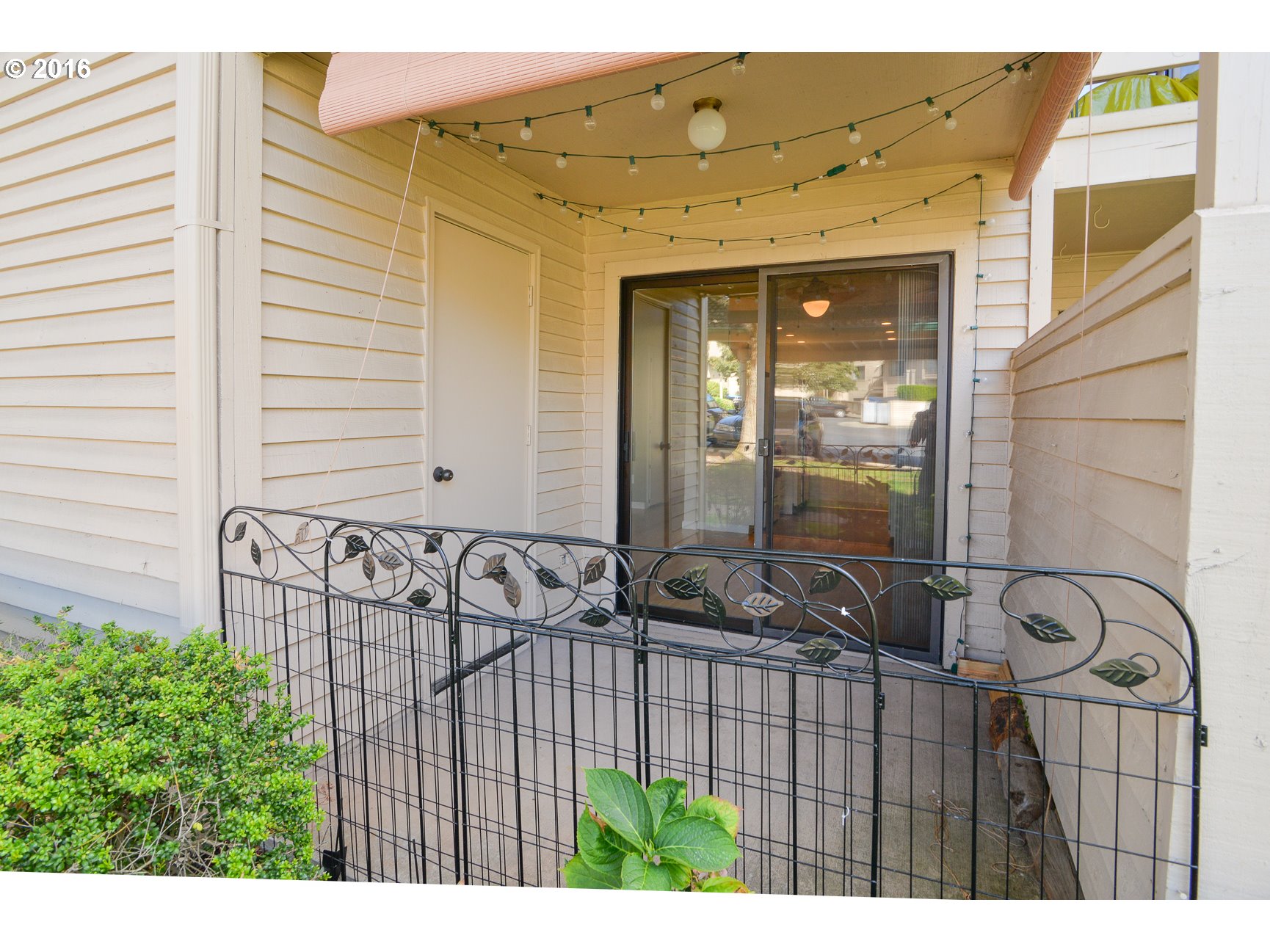 86 Kingsgate Road, Unit G103 Lake Oswego, OR 97035 - Photo 2 of 22 Gallery Image 2