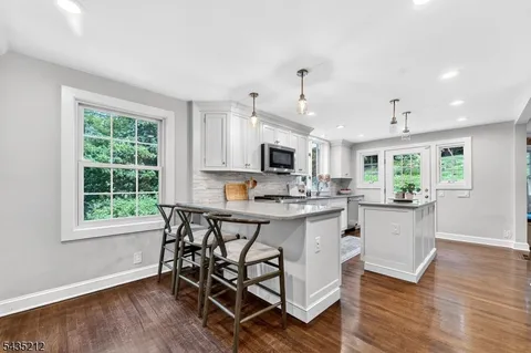 $1,199,000 | 15 Afterglow Avenue, Verona, NJ 07044
