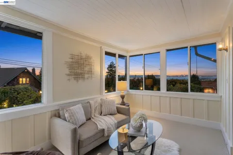 $1,299,000 | Berkeley Hills, Berkeley, CA 94707