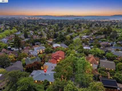 $1,299,000 | Berkeley Hills, Berkeley, CA 94707