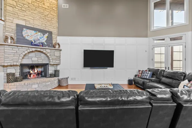 $2,850,000 | 2611 East Lake Shore Drive, Twin Lakes, WI 53181