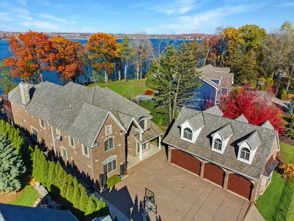 $2,850,000 | 2611 East Lake Shore Drive, Twin Lakes, WI 53181