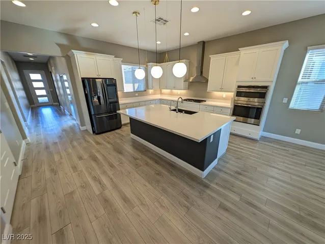 $2,900 | 4535 Herbert River Avenue, Las Vegas, NV 89141