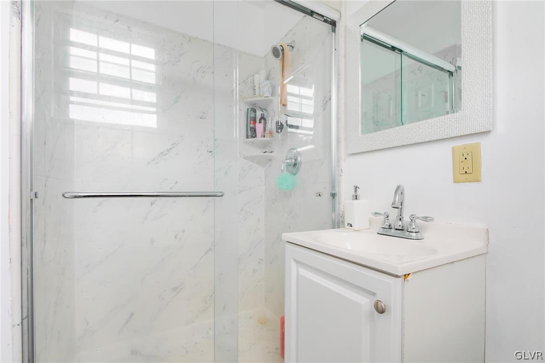3313 Glendon Road Bethlehem, PA 18017 - Photo 26 of 45 Gallery Image 26