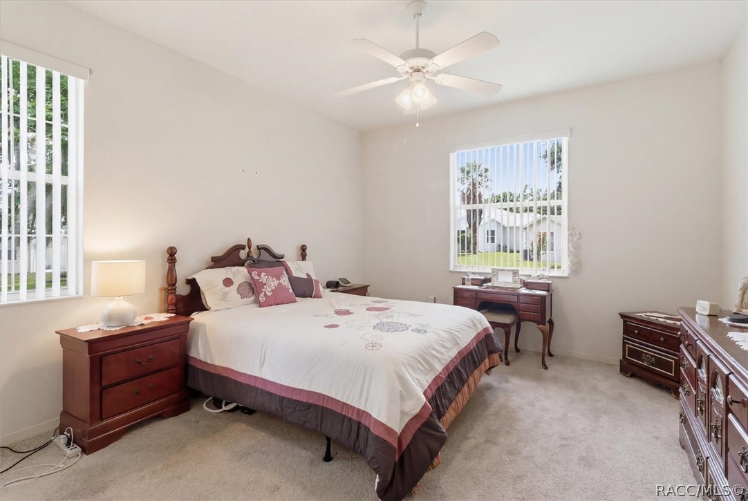 6716 East Waybridge Court Inverness, FL 34452 - Photo 25 of 49 Primary Bedroom