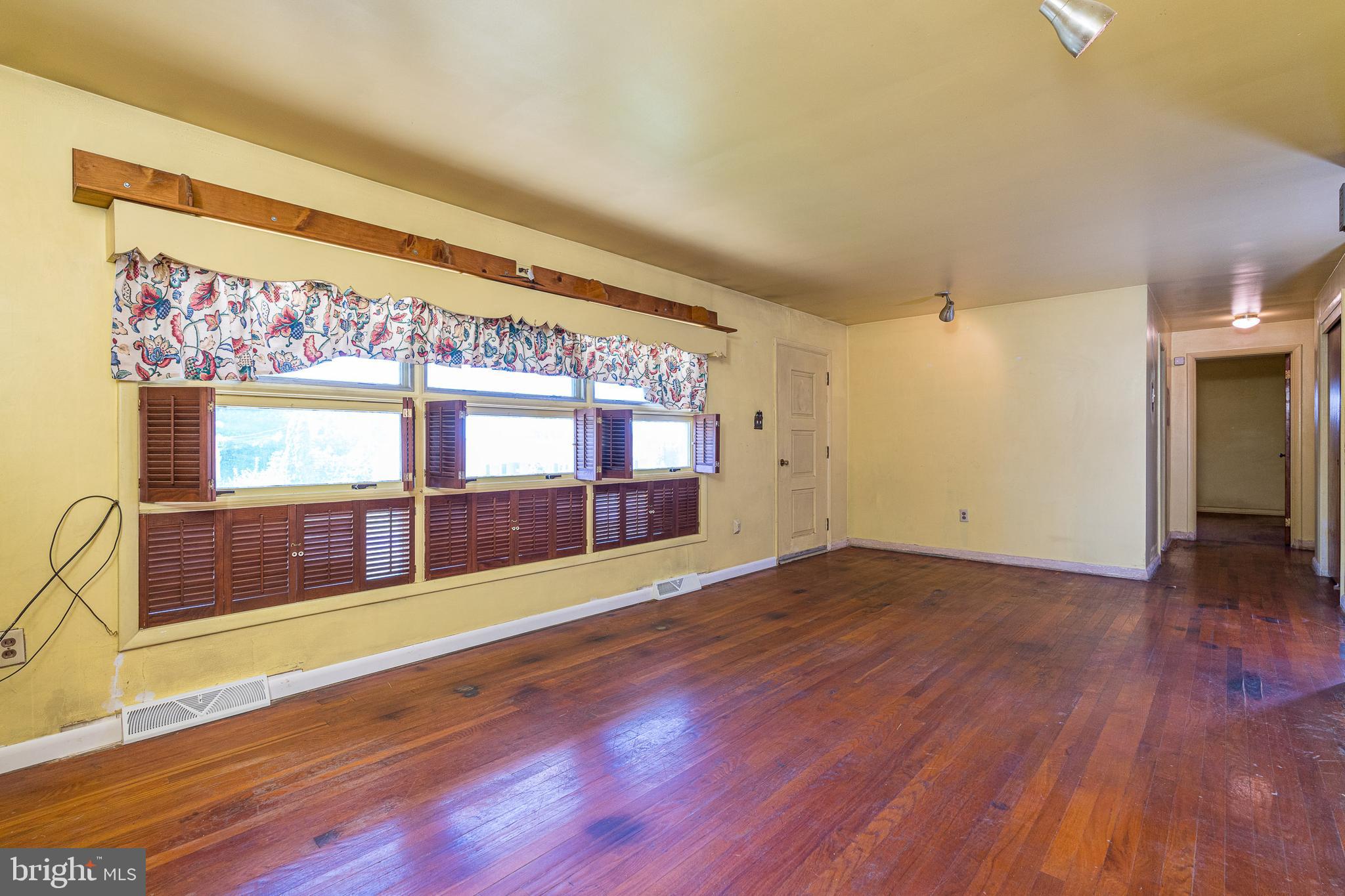 829 Pine Hill Road Lititz, PA 17543 - Photo 16 of 31