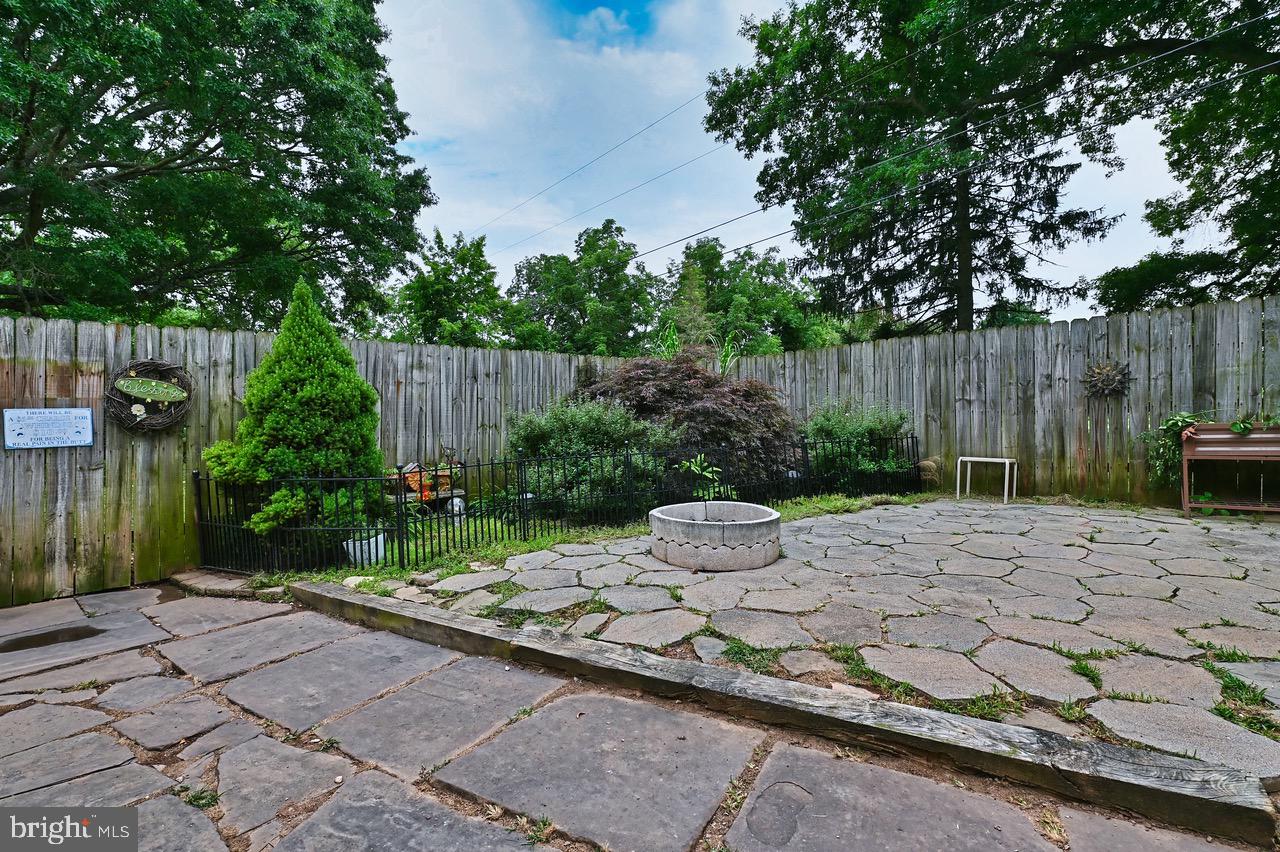 225 Manada Bottom Road Grantville, PA 17028 - Photo 14 of 24 back patio