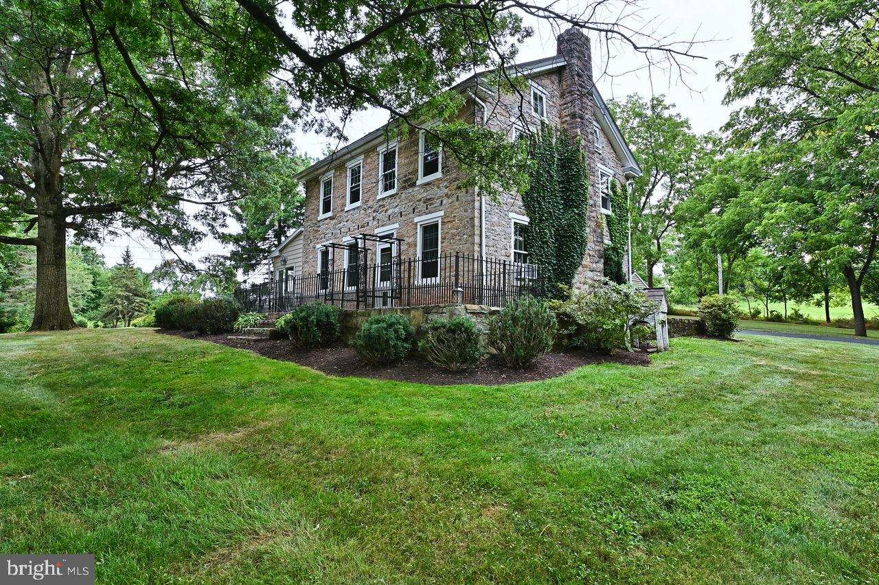 225 Manada Bottom Road Grantville, PA 17028 - Photo 3 of 24 Gallery Image 3