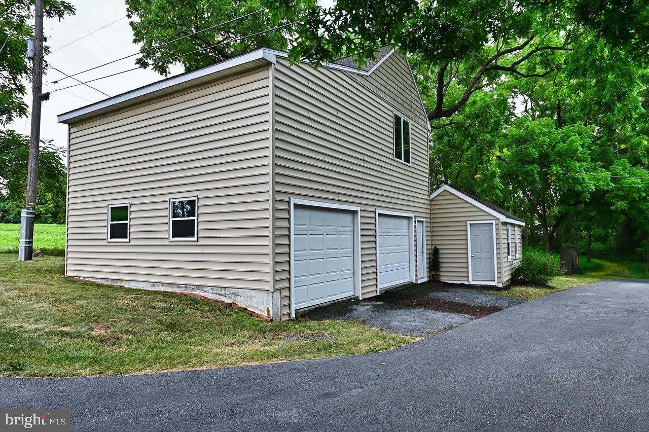225 Manada Bottom Road Grantville, PA 17028 - Photo 8 of 24 2 story garage