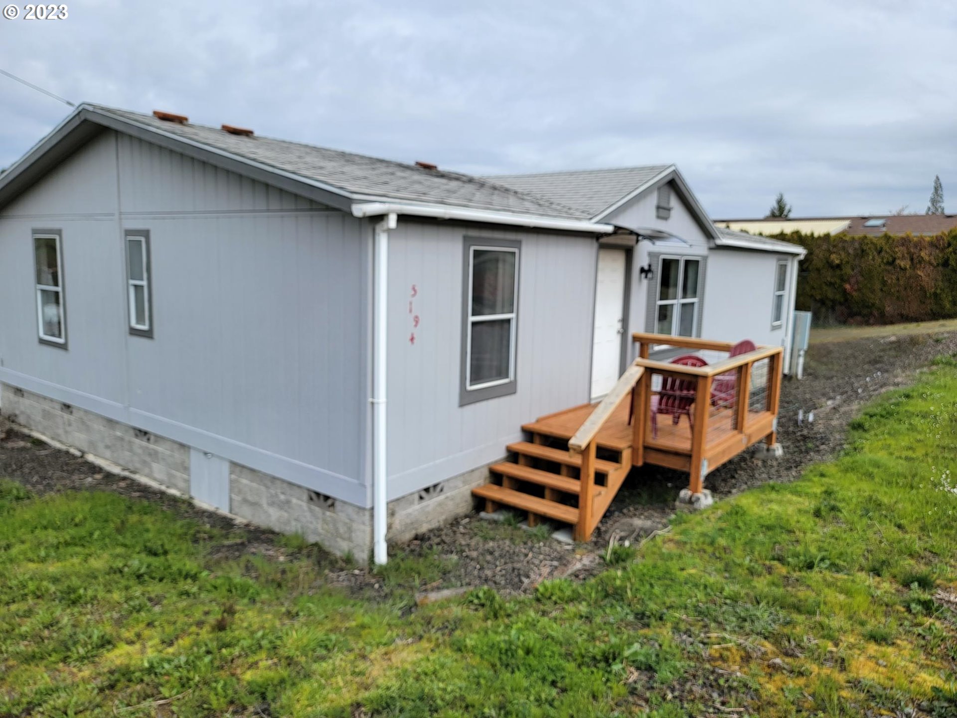5194 Southwest Grange Road Roseburg, OR 97471 - Photo 3 of 22 Gallery Image 3