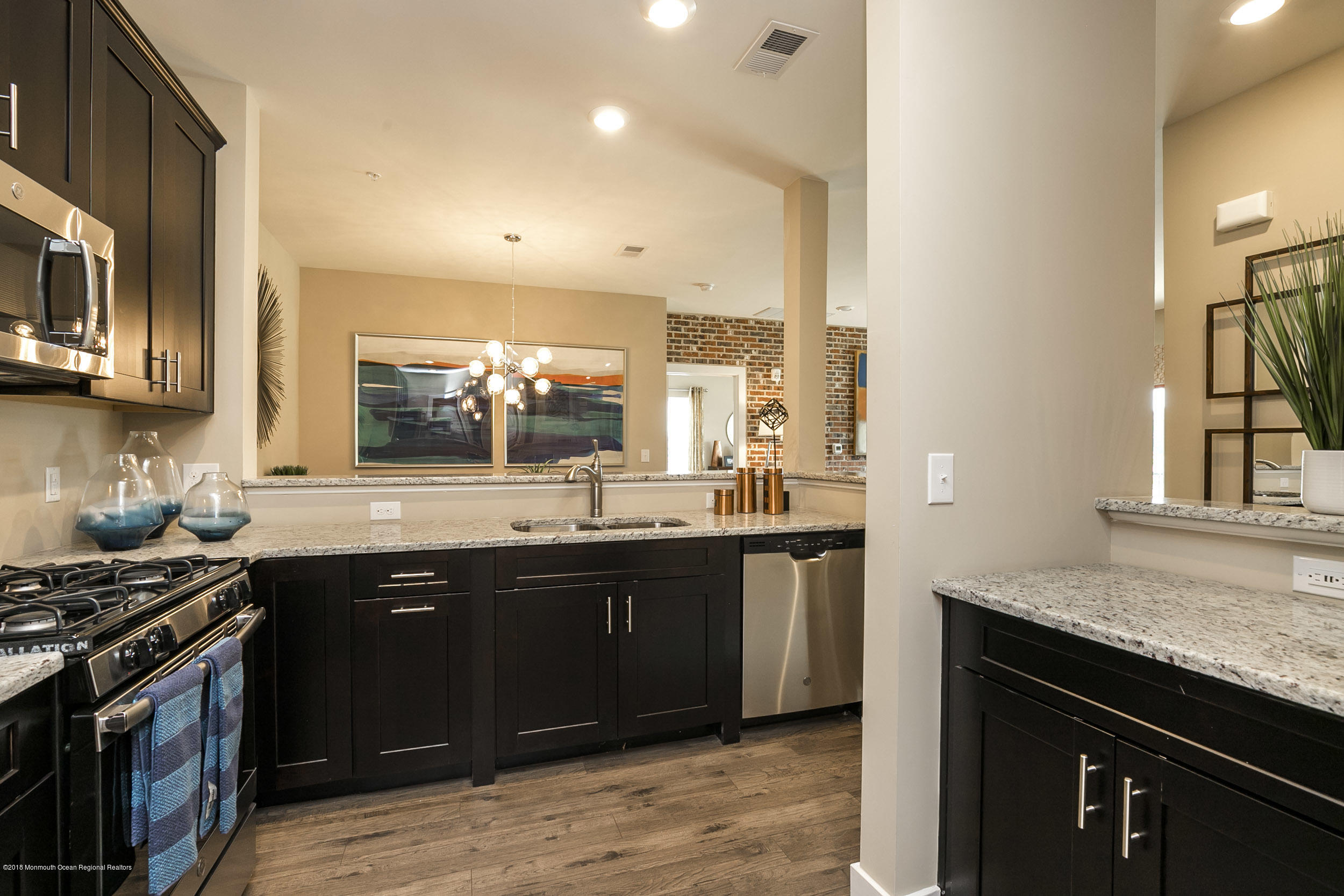 412 Tavern Road Monroe Township, NJ 08831 - Photo 5 of 22 Spacious Kitchen