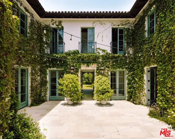 $18,300,000 | 563 Spoleto Drive, Pacific Palisades, CA 90272