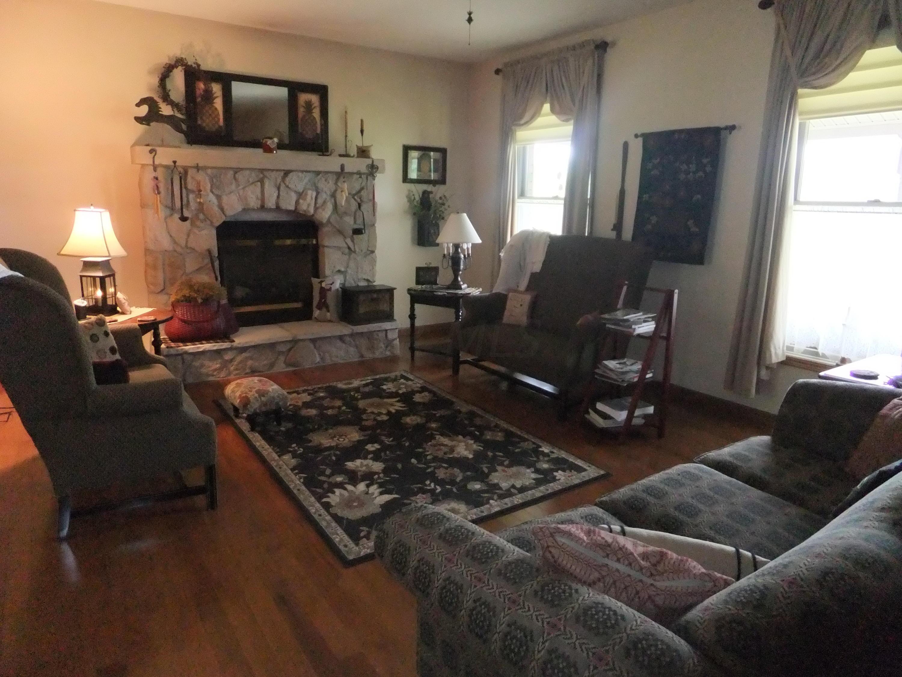 1721 Delano Road Chillicothe, OH 45601 - Photo 2 of 26