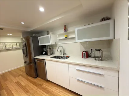 $474,000 | 1001 Three Islands Boulevard, Unit 3331, Hallandale Beach, FL 33009