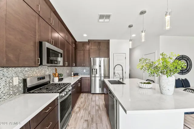 $603,000 | 764 North Blackbird Drive, Gilbert, AZ 85234