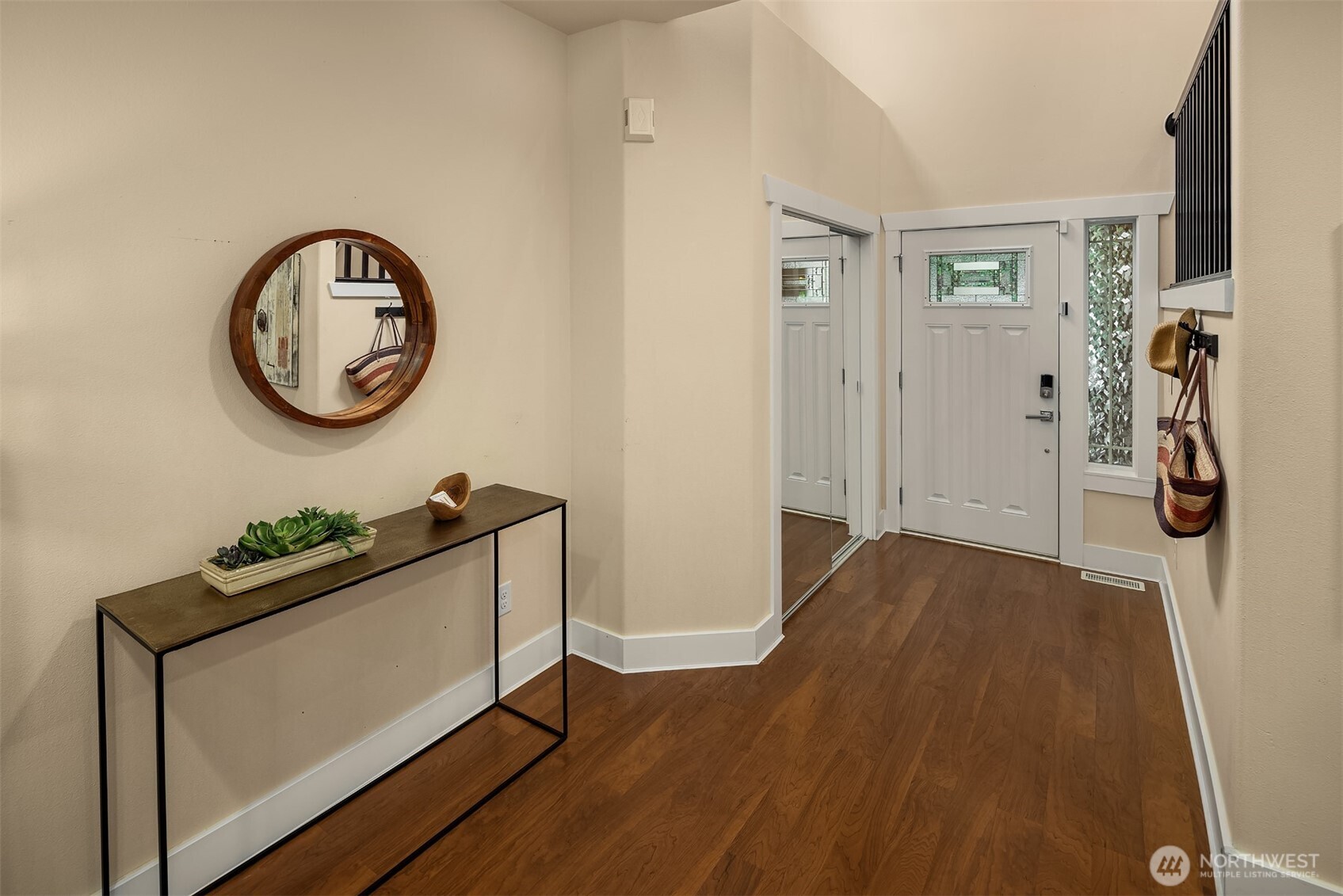 452 Taylor Place Northwest Renton, WA 98057 - Photo 6 of 35 Gallery Image 6