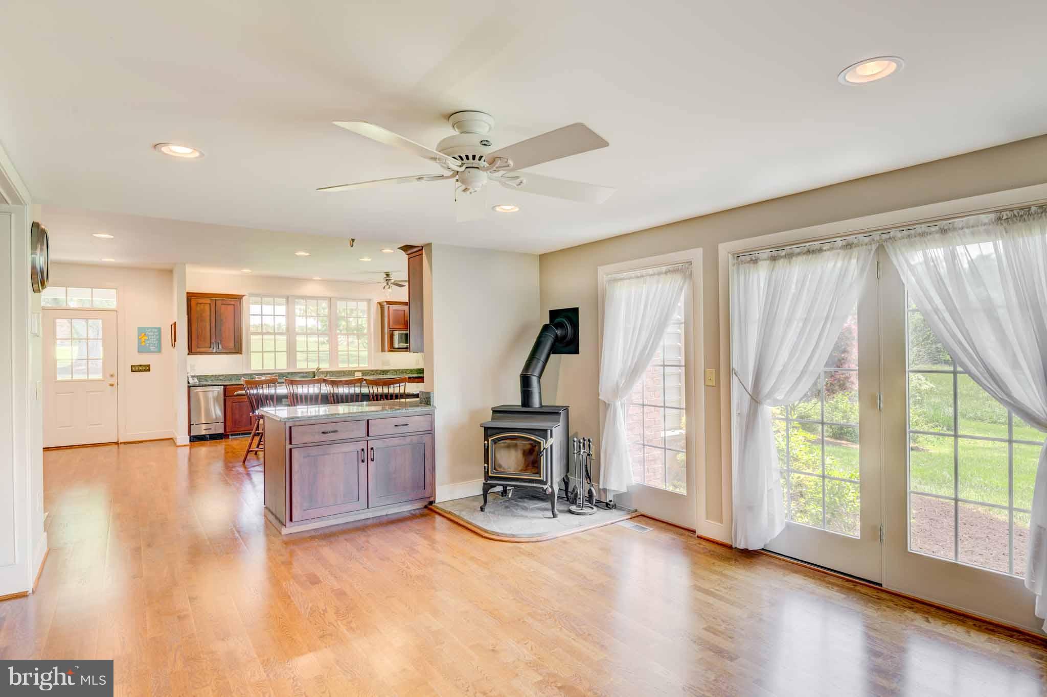 4575 Harney Road Taneytown, MD 21787 - Photo 10 of 30 Dining Room looking into Kitchen
