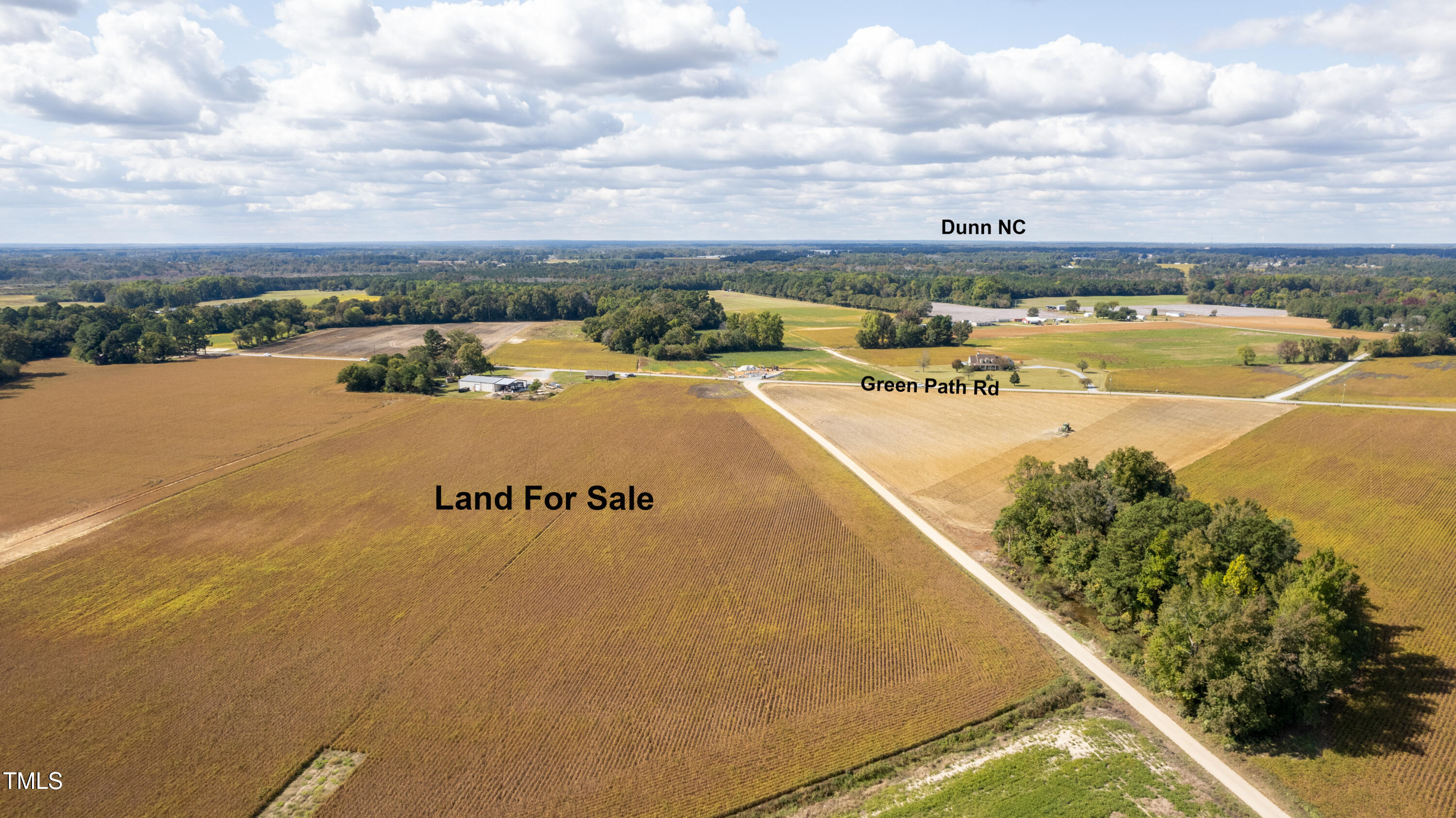 0 Green Path Road Dunn, NC 28334 - Photo 3 of 5 a view of a swimming pool and an ocean view