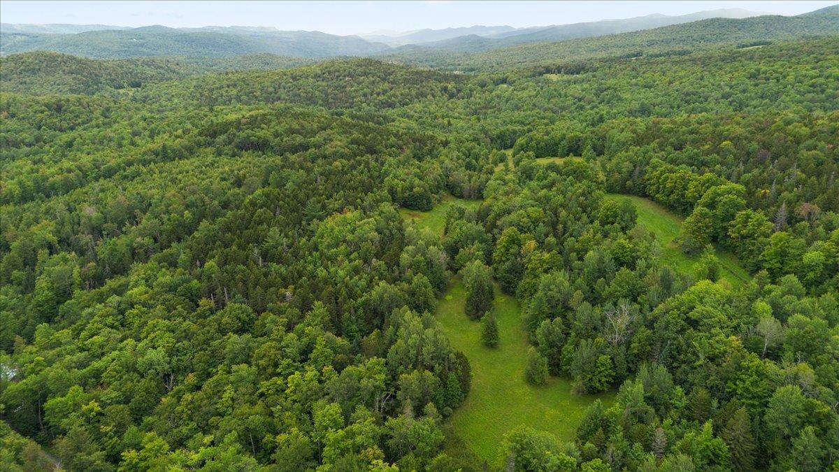571 Wheeler Road Northfield, VT 05663 - Photo 9 of 15 Gallery Image 9