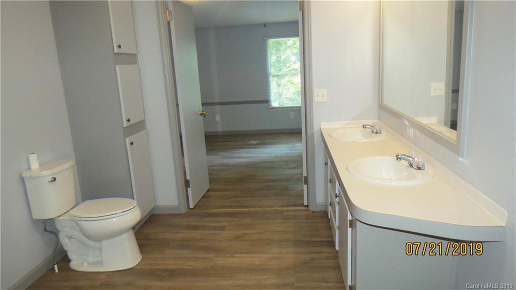102 Green Hills Ridge Rutherfordton, NC 28139 - Photo 15 of 25 Gallery Image 15