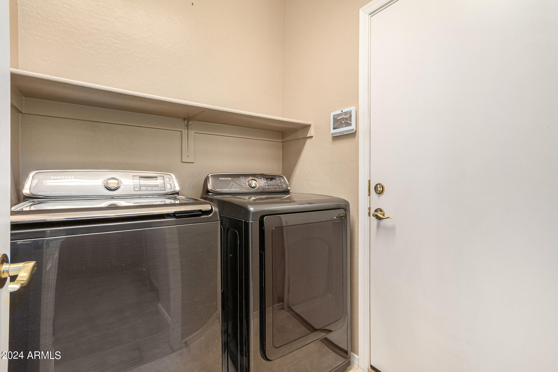 2330 West Beverly Rd. Phoenix, AZ 85041 - Photo 20 of 24 30-Beverly