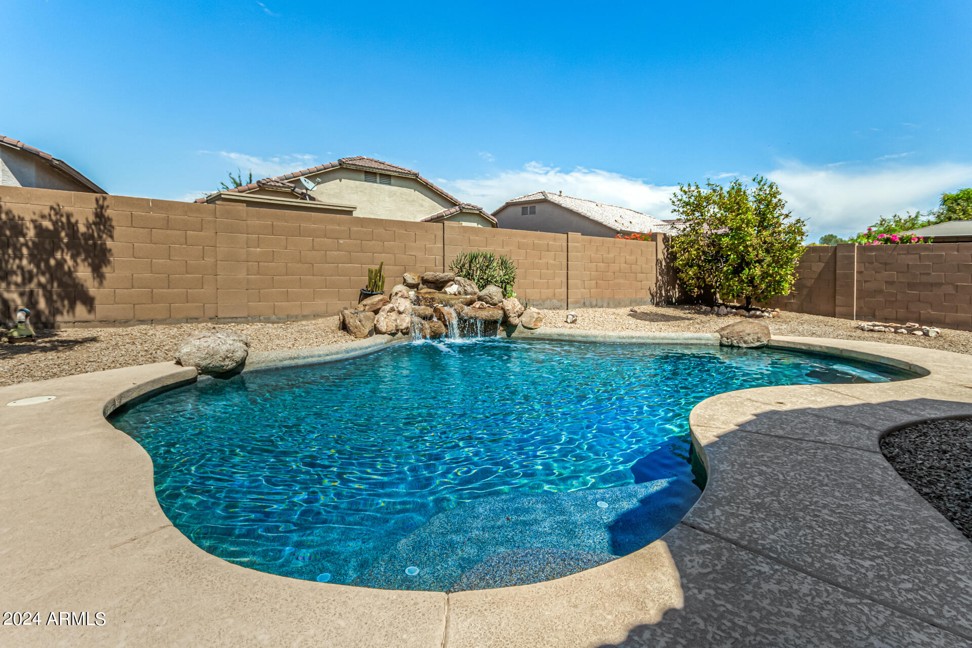 2330 West Beverly Rd. Phoenix, AZ 85041 - Photo 21 of 24 31-Beverly
